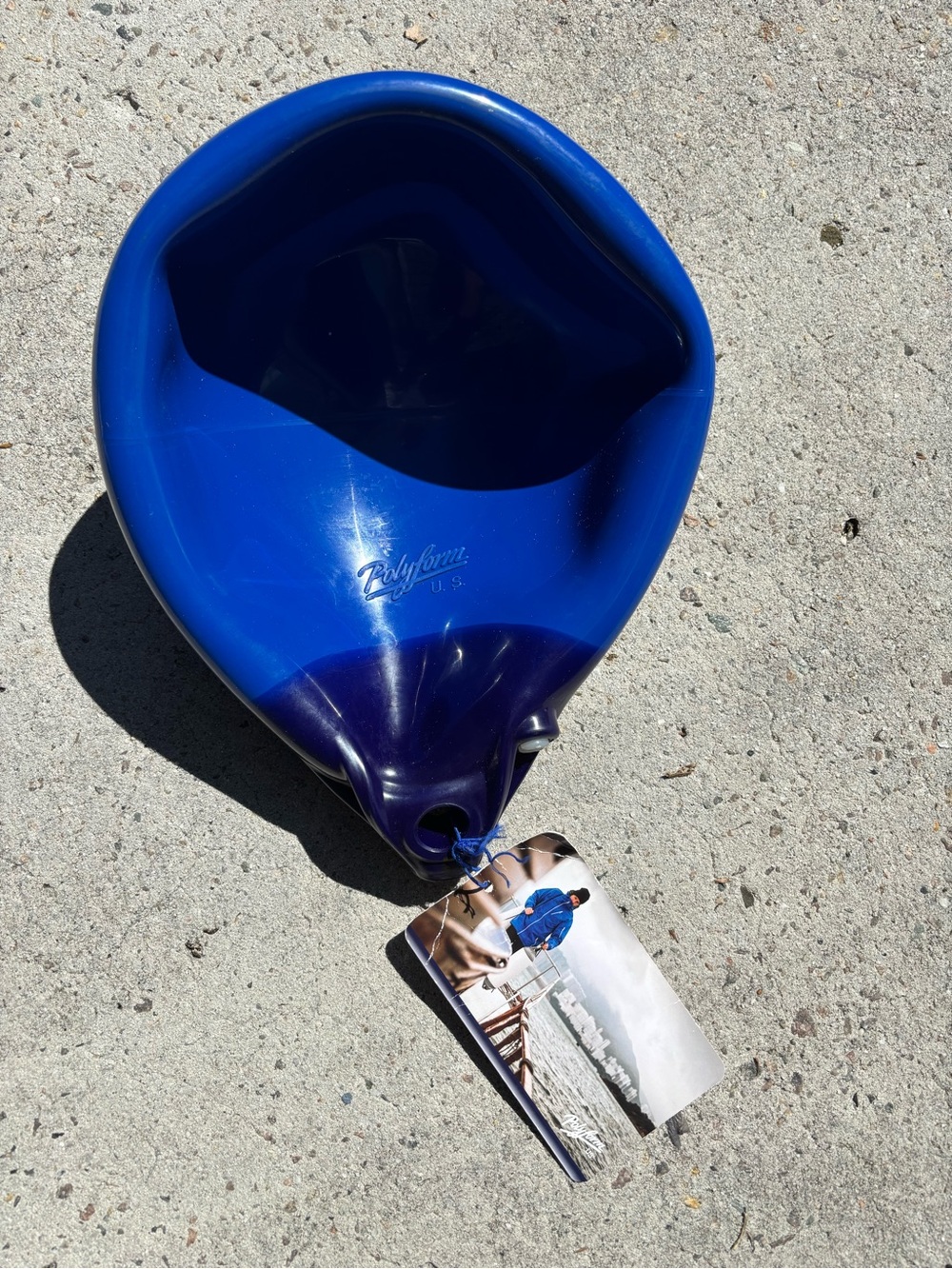 1- polyform 25” diameter blue boat bouy , BNWT, marine boat accessory